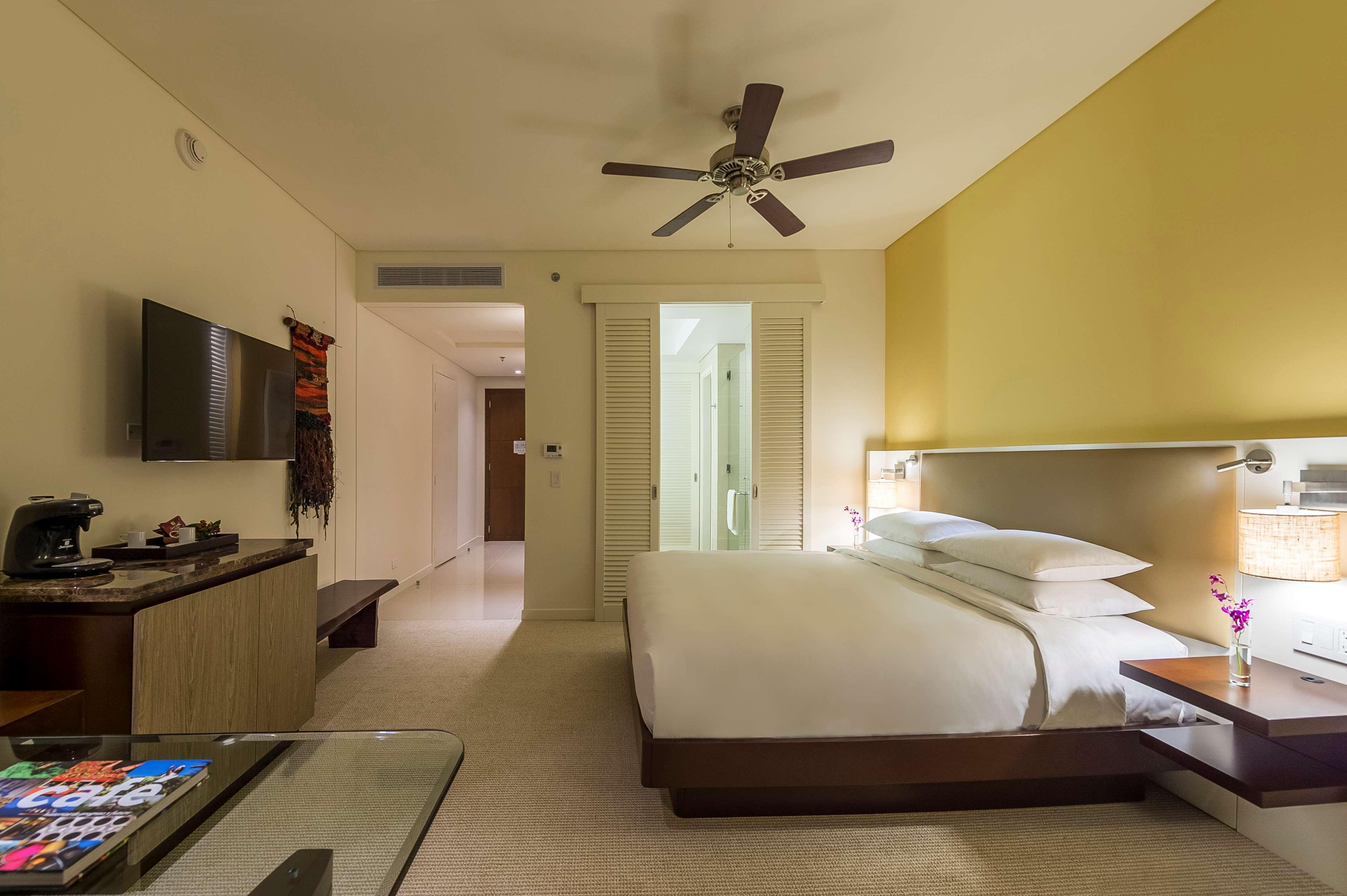 Hyatt Regency Cartagena Hotel Kültér fotó A guest room at the hotel